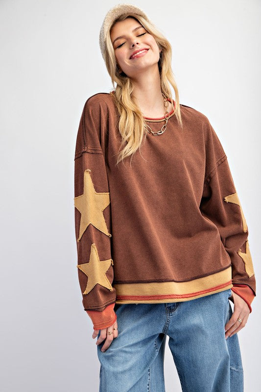 Star Patch Mineral Washed Knit Pullover Brown