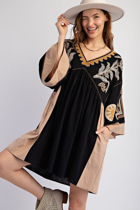 Embroidered Detail Woven Dress Black