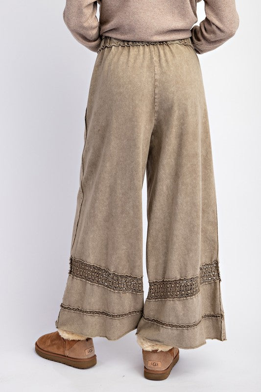 Crochet Tape Detail Terry Knit Pants Mocha